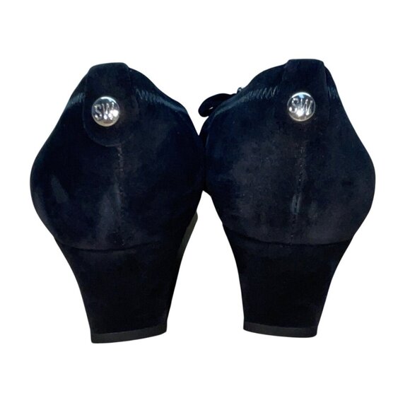 Stuart Weitzman Black Suede Giveable Bow & Chain Accent Wedge Flats Size 10M - Picture 4 of 8